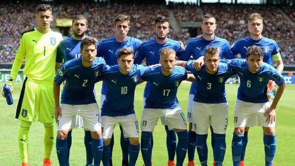 stasera in tv Calcio: Campionati Europei Under 19 - 3a giornata Guppo A Spagna - Italia, oggi in tv prima serata Calcio: Campionati Europei Under 19 - 3a giornata Guppo A Spagna - Italia