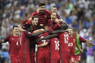 guida tv Italia Uno pomeriggio, oggi su Italia Uno pomeriggio.
