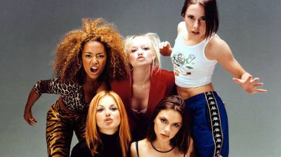 programmi tv seconda serata Benvenuti negli anni '90 - Boy e girl band, oggi in tv seconda serata Benvenuti negli anni '90 - Boy e girl band
